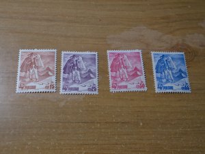 Poland  #  335-38  MH