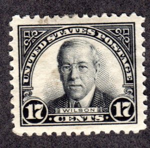 USA, Scott # 623, Mint Hinged CV = $ 9.00  Lot 230711 -01