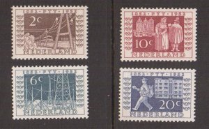 Netherlands   #336-339  MNH  1952    Stamp ITEP centenary /  telegraph services