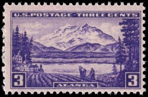 United States - Scott 800 - Mint-Never-Hinged - Damaged Perforation Teeth