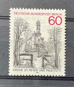 (9143) BERLIN 1982 : Yv# 647 CHURCH ST PETER AND PAUL - MNH VF