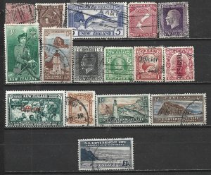 COLLECTION LOT 21741 NEW ZEALAND 16 STAMPS 1882+ CV+$21