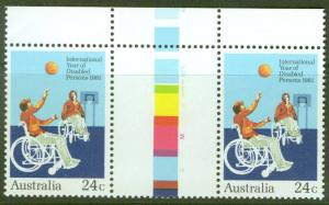 Australia Scott 810 Disable Athlete gutter Pair MNH **1981