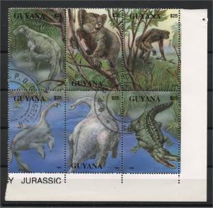 PREHISTORIC ANIMALS, SE-TENANT BLOCK of 6 used CTO, GUYANA	