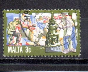 Malta 595 used