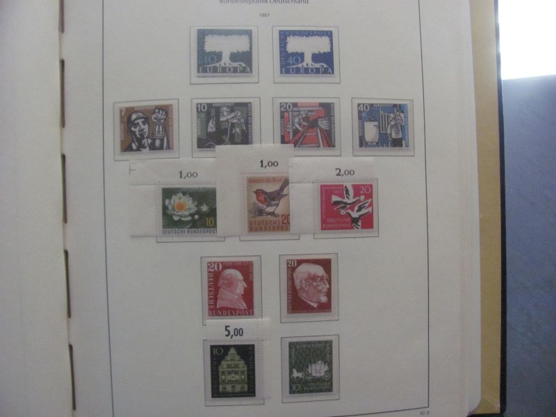 GERMANY MNH 1949-1972 (4) LIGHTHOUSE & SCHAUBEK ALBUMS COMPLETE  SIGNED (38)