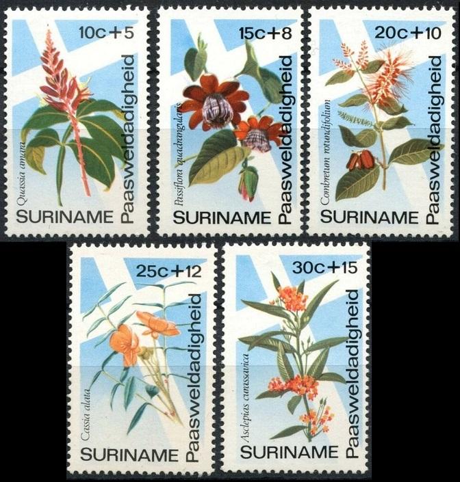 1974 Surinam 666-670 Flowers 5,00 €