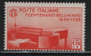 ITALY, 353 MINT HINGED REMNANTS