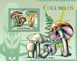 Guinea 2012 MNH - Mushrooms. Y&T 735, Mi 5763/Bl.1015