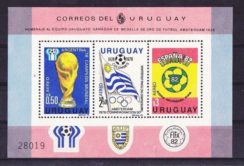 1982 Soccer WC trophy Flag emblem Uruguay Sc# C438 MNH s/s cv$40 