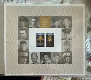 US 2013 Forever Medal of Honor: WWII #4823 pane of 20 mint