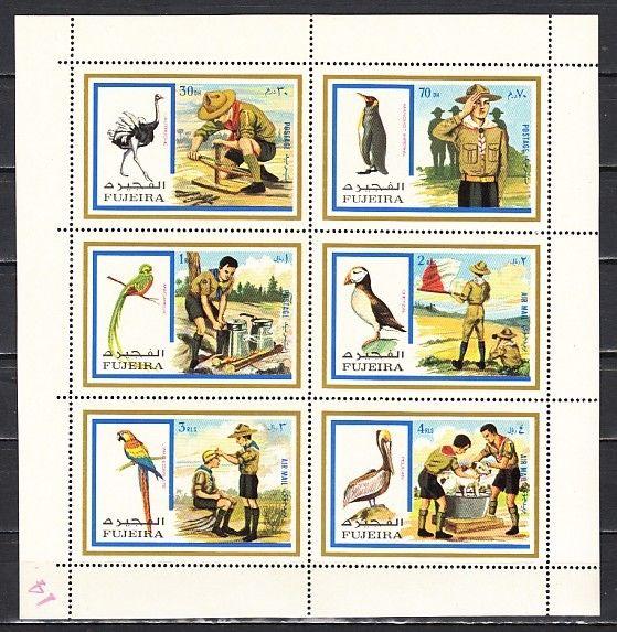 Fujeira, Mi cat. 1012-1017 A. Scouts & Birds sheet of 6.