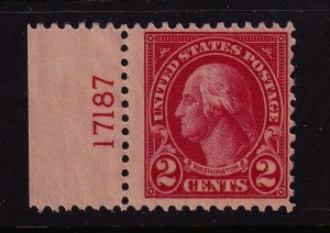 1923 Washington 2c carmine Sc 554 MNH left plate number single CV $15 (L13