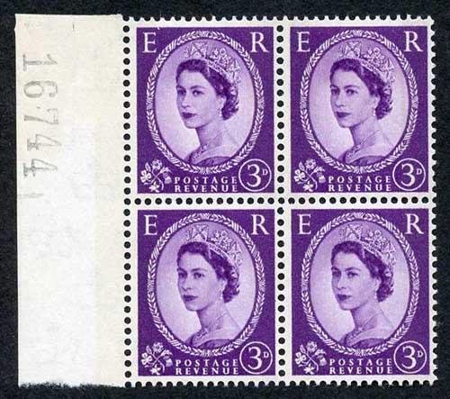 S74 3d Deep Lilac Crowns Wmk U/M Block 4 Green Phosphor ( 3) 