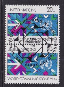 United Nations  New York  #392  cancelled 1983  communications year  20c  pair