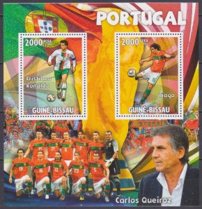 2010 Guinea-Bissau 4758-59/B797 Soccer players 16,00 €