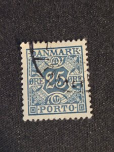 Denmark #J34           Used