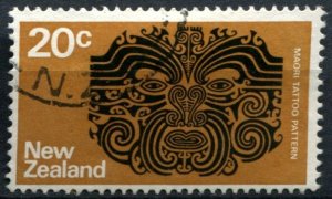 New Zealand Sc#546 Used, 20c yel brn & blk, Definitives (1970-76) (1974)