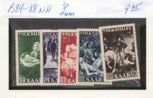 SAAR  B84-88  MNH  LIGHT TONED GUM