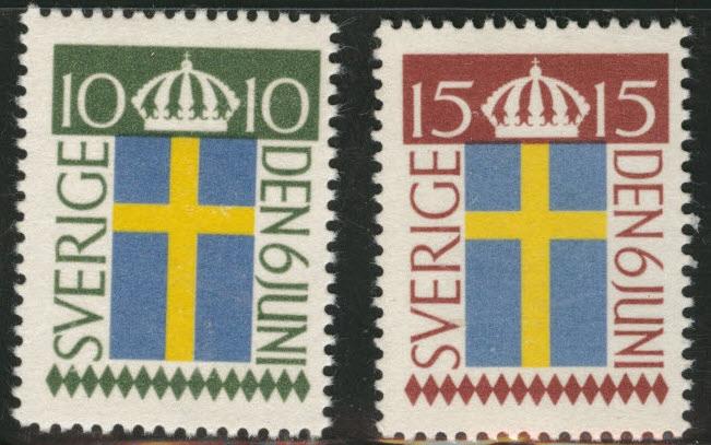 SWEDEN Scott 477-478 MH* 1955 crown flag coil stamp set