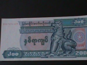 ​BURMA-CENTRAL BANK-$200 KYATS .UNCIR-VF-HARD TO FIND WE SHIP TO WORLDWIDE