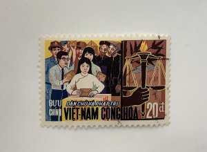 Vietnam  1969  Scott 350 used - Constitutional democarcy