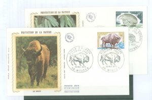 France 1407-1408 1974 Bison & Giant Armadillo of Guyana