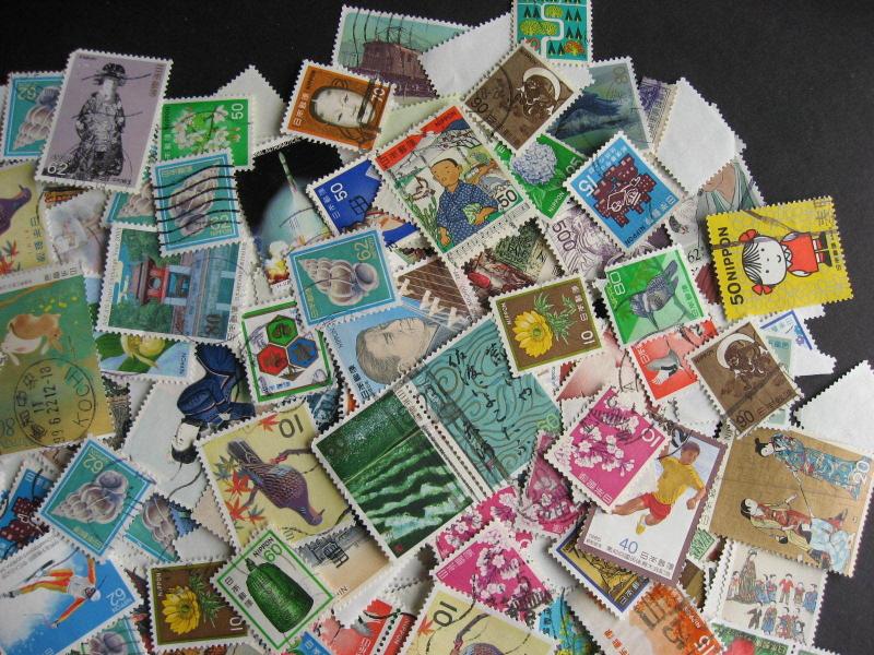 JAPAN colossal mixture (duplicates,mixed cond) 2,000 35% comems,65% defins 