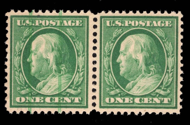 MOMEN: US STAMPS #374 VAR. PAIR MINT OG NH XF PSE CERT LOT #91858