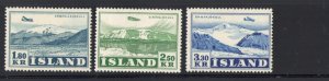 1952 ISLANDA , Air Mail , Aeroplano e vedute , 3 val n. A27-A29 MNH**