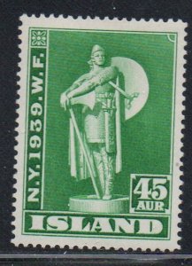 Iceland Sc 215 1939 45 aur New York Worlds Fair stamp mint