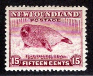 245 III, NSSC, Newfoundland, p12.8, 15c, MNHOG, VF/XF, Harp Seal Pup, Scott n/a