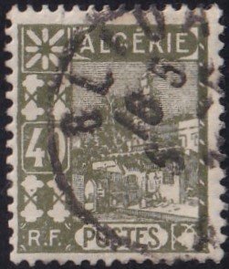 Algeria #47 Used