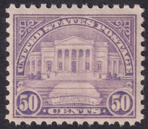 #570 Mint LH, VF (CV $32.5 - ID45968) - Joseph Luft