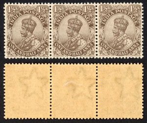 India SG164 Grey Brown 1 1/2a Wmk Single Star (Brown gum) Strip 2 x U/M