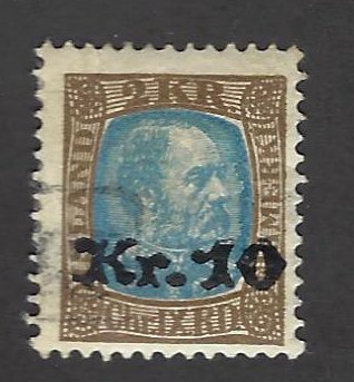 Iceland SC#142 Used F-VF hr SCV$35.00...A fascinating spot!