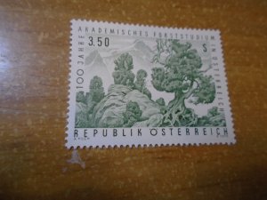 Austria    #  802   MNH