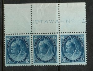 Canada #79 Mint Fine - Very Fine Never Hinged Plate #1 Strip Of Three