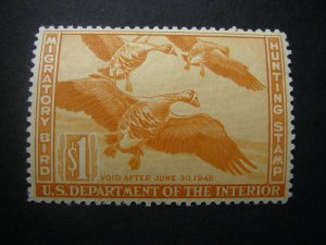 RW11, $1 White-fronted Geese, Mint hinged Beauty, 1944 Duck Stamp