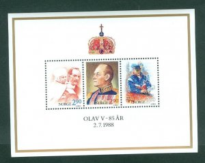 Norway. 1988 Souvenir Sheet  King Olav V 85 Year. MNH. Sc# 931