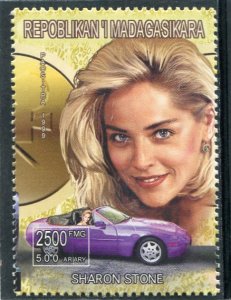 Malagasy 1999 AMERICAN Cinema Sharon Stone 1 value Perforated Mint (NH)