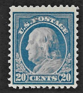 US 1917 Sc. #515 F/VF+ very very lightly hinged