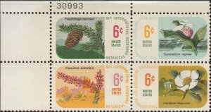 # 1376-1379 MINT NEVER HINGED ( MNH ) BOTANICAL CONGRESS