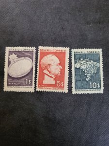 Stamps Brazil Scott 496-8 hinged