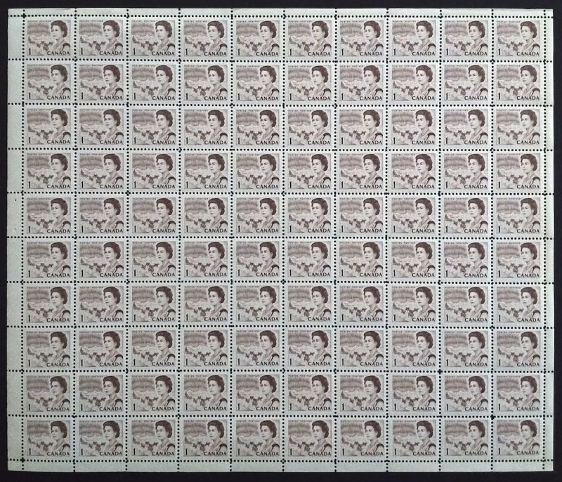 Canada 454 Sheet Pane Field Stock VF MNH