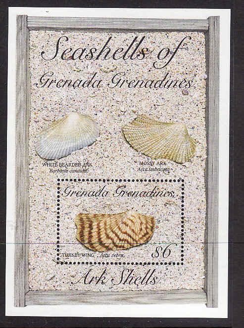 Grenada Grenadines-Sc#1549-unused NH sheet-Seashells-SeaLife