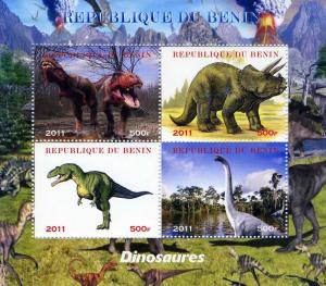 Benin 2011 Dinosaurs Sheet (4) Perforated mnh.vf