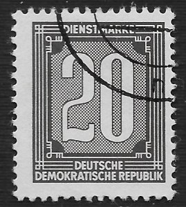 Germany DDR #O30 20pf Numeral of Value ~ Used