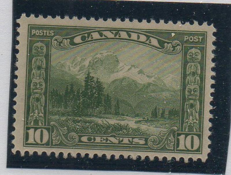 Canada Sc 155 1928 10c Mt Hurd stamp stamp mint NH