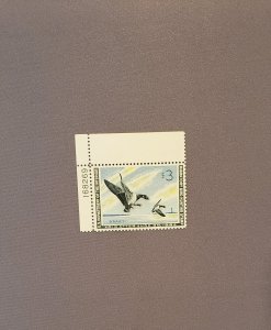 RW30, Brant Landing, Mint OGNH, w/Plate#, CV $200.00